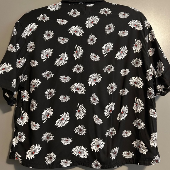 VANS Cropped Skater T-shirt - Picture 3 of 3